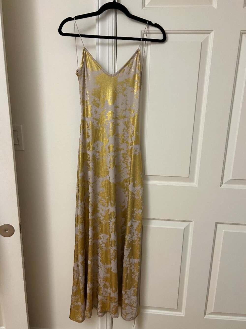 Metallic Print V-Neck Backless Slip Long Dress